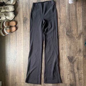 Lululemon Athletica Charcoal Ribbed Softstream pants